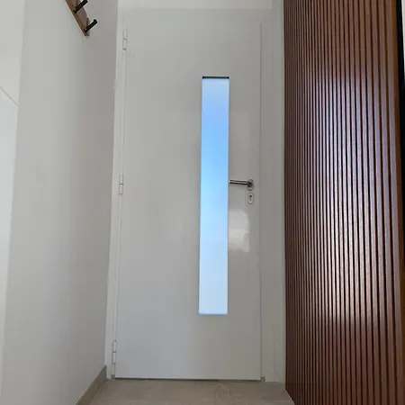 Appartement Le Refuge Douillet à 10min De Disneyland Avec Parking Privé Et Belle Terrasse Vue Sur Jardin Coupvray